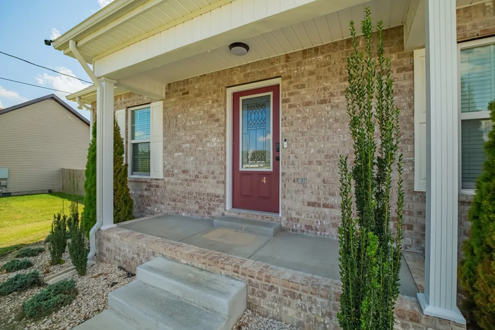 664 Ridge St Manchester, TN 37355