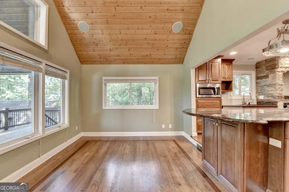 975 Timber Lake TRL Cumming, GA 30041