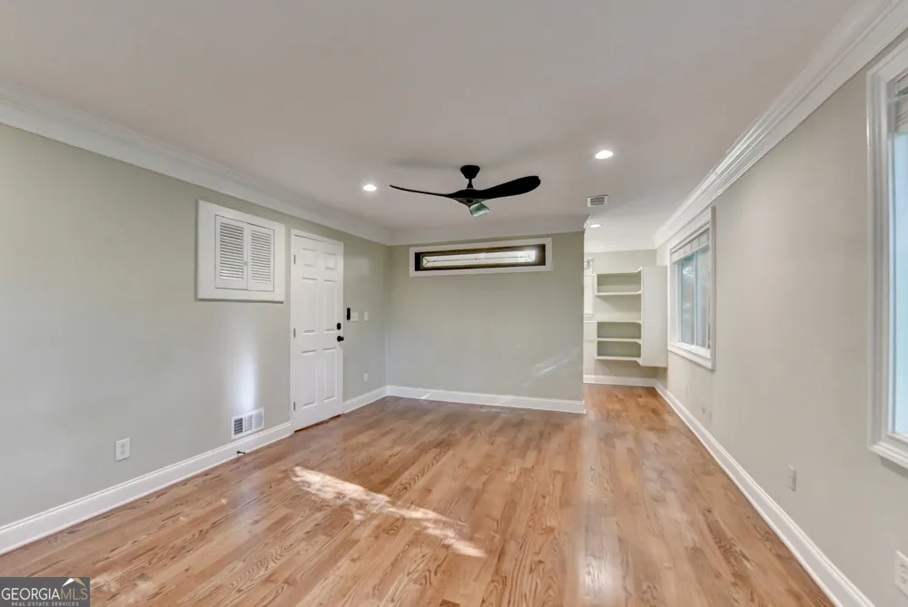 975 Timber Lake TRL Cumming, GA 30041