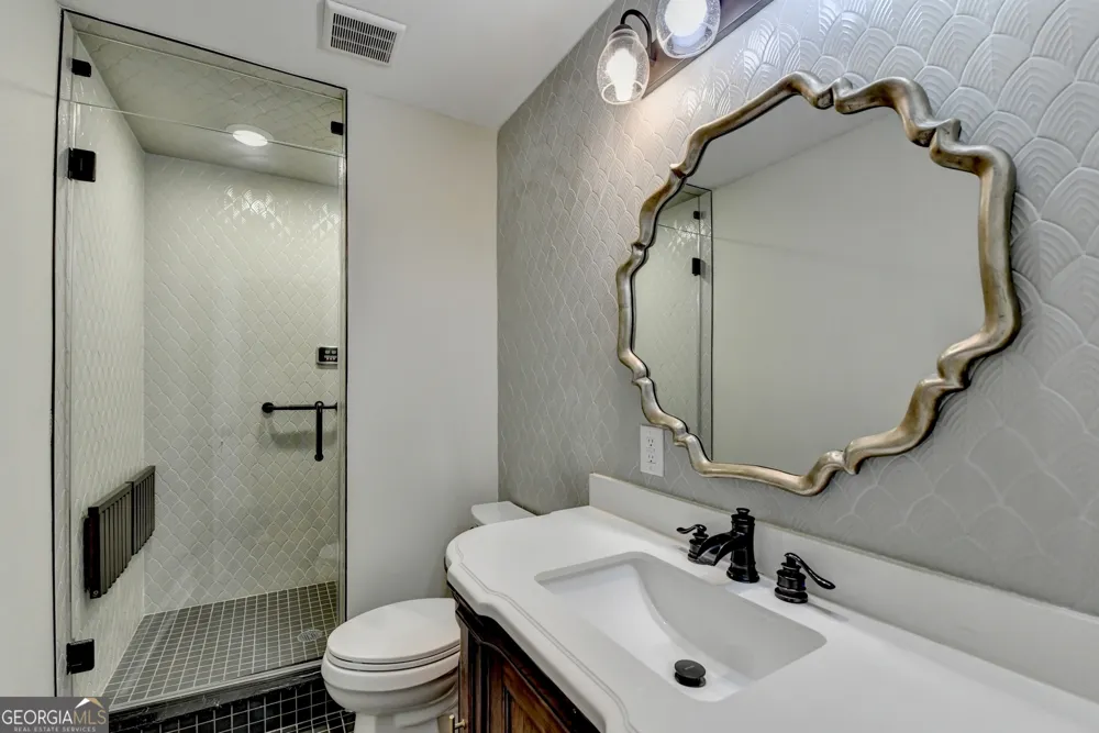 975 Timber Lake TRL Cumming, GA 30041