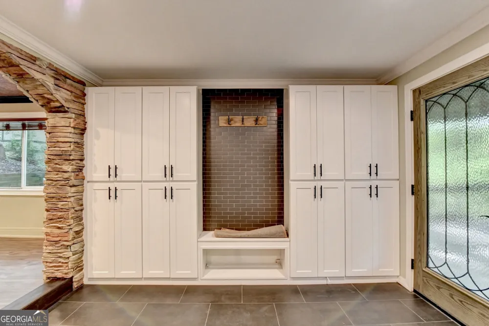 975 Timber Lake TRL Cumming, GA 30041