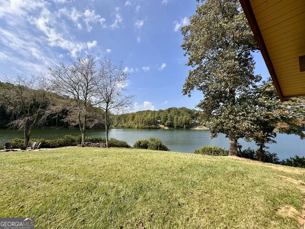 29 Forked Leaf RD Cleveland, GA 30528