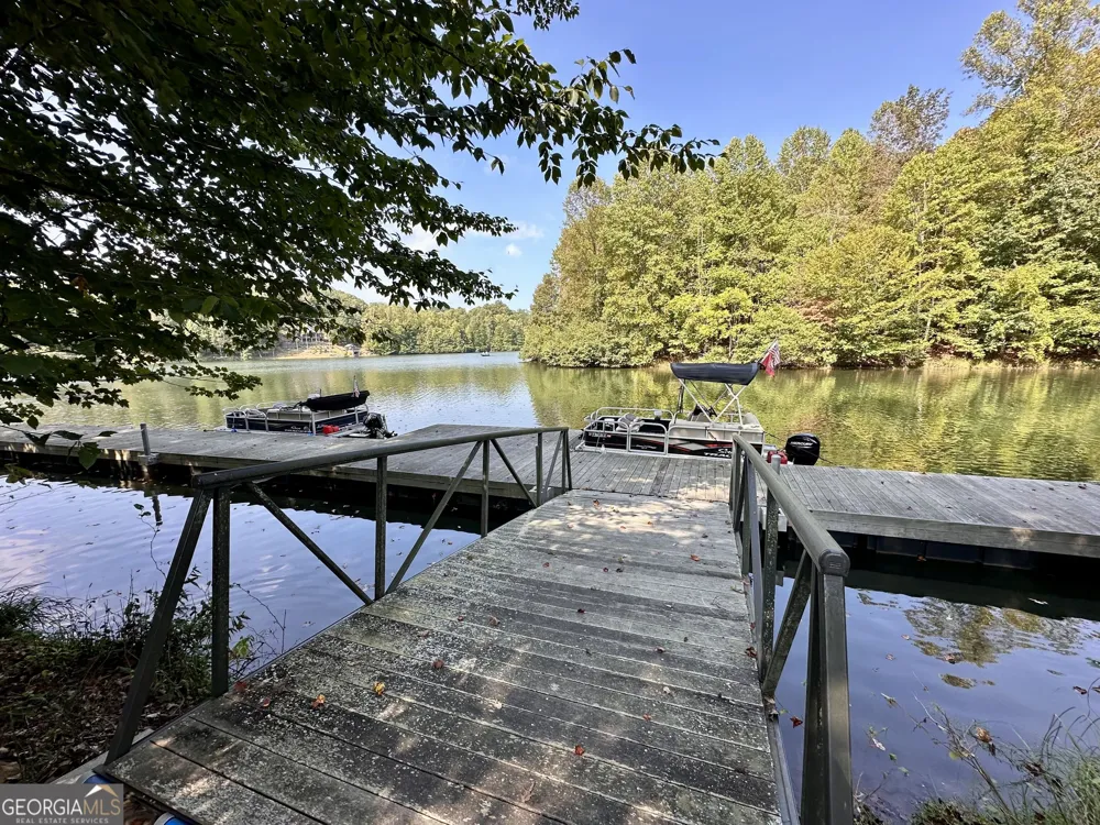 29 Forked Leaf RD Cleveland, GA 30528