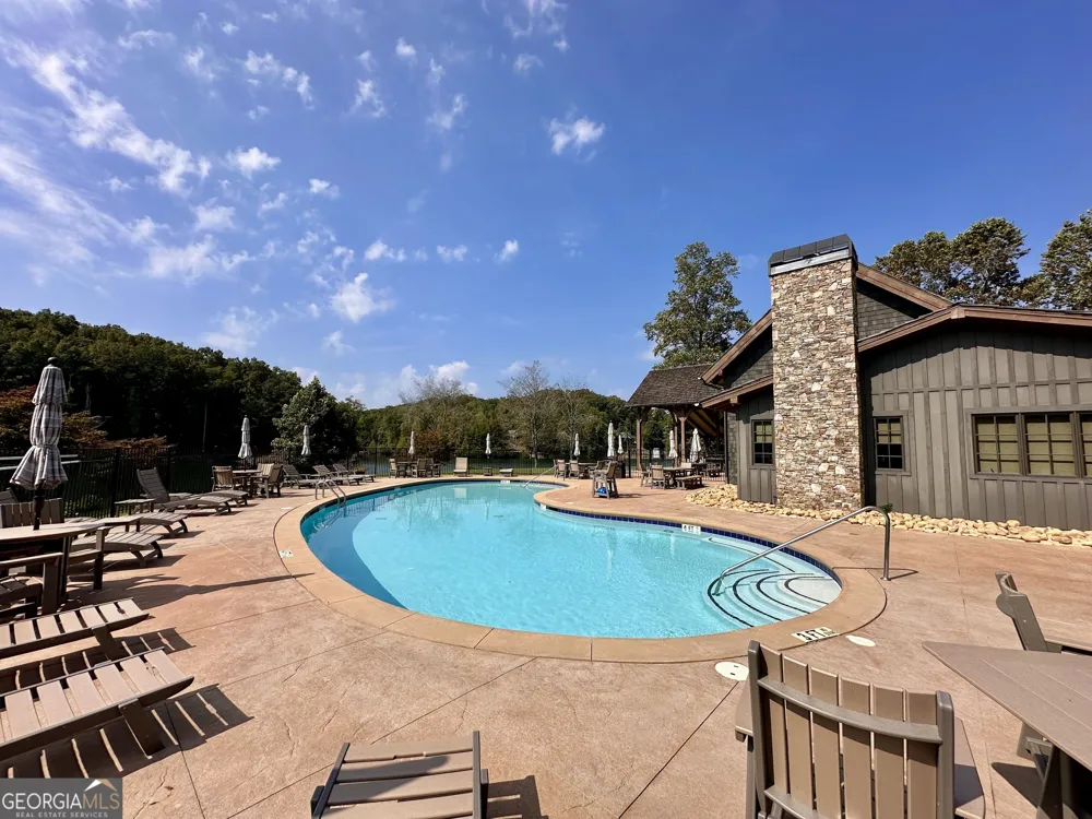 29 Forked Leaf RD Cleveland, GA 30528
