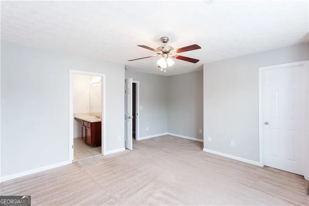 4283 High Park LN East Point, GA 30344