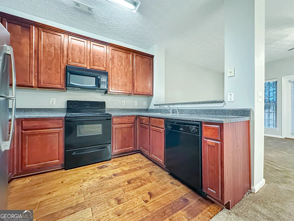 4283 High Park LN East Point, GA 30344