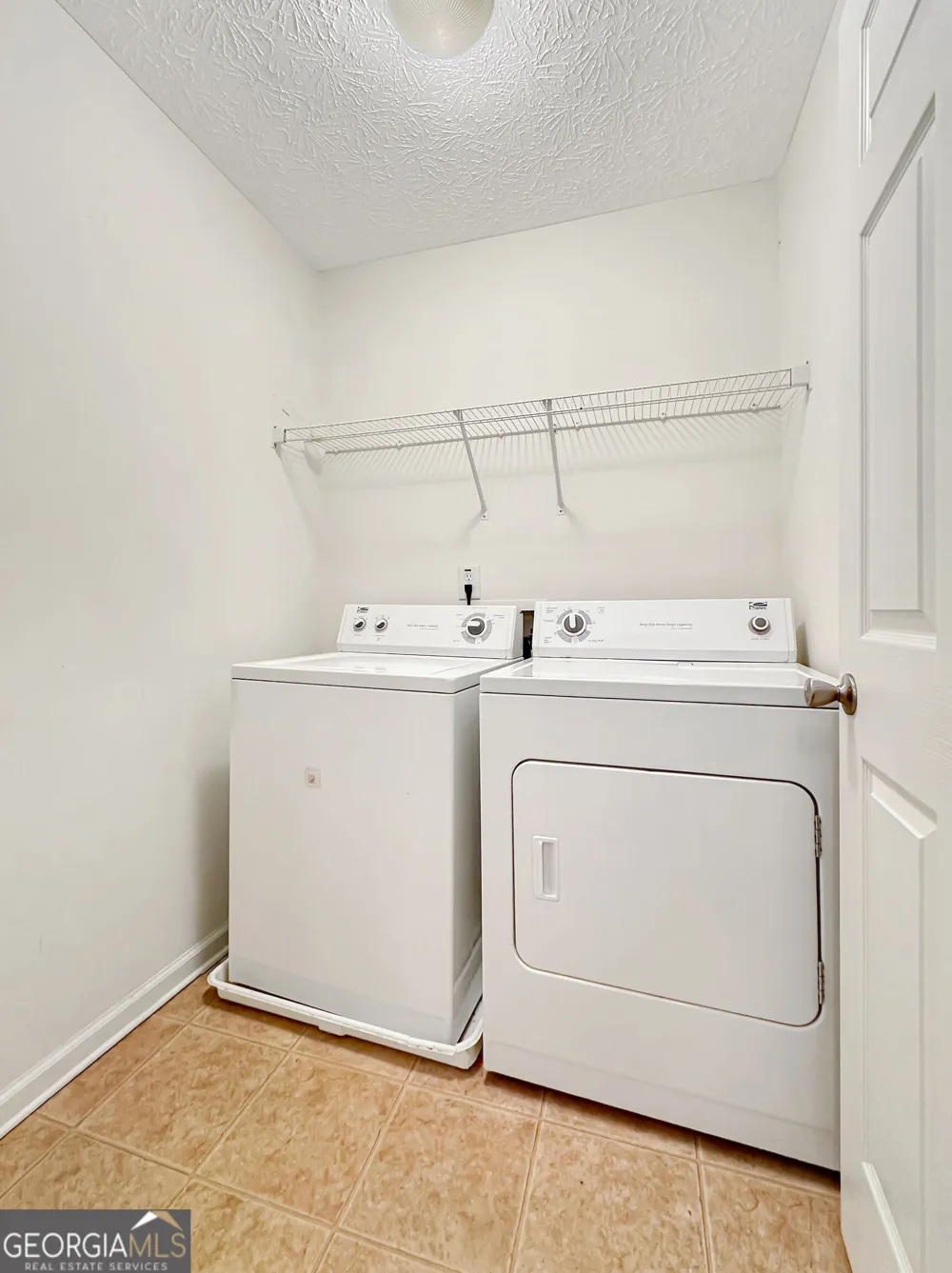 4283 High Park LN East Point, GA 30344