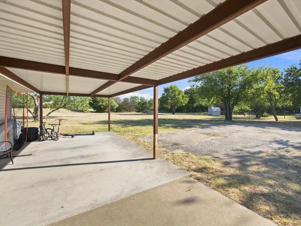 584 HWY 16 N Graham, TX 76450