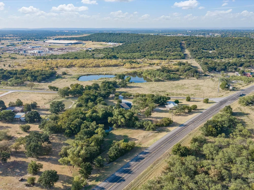 584 HWY 16 N Graham, TX 76450