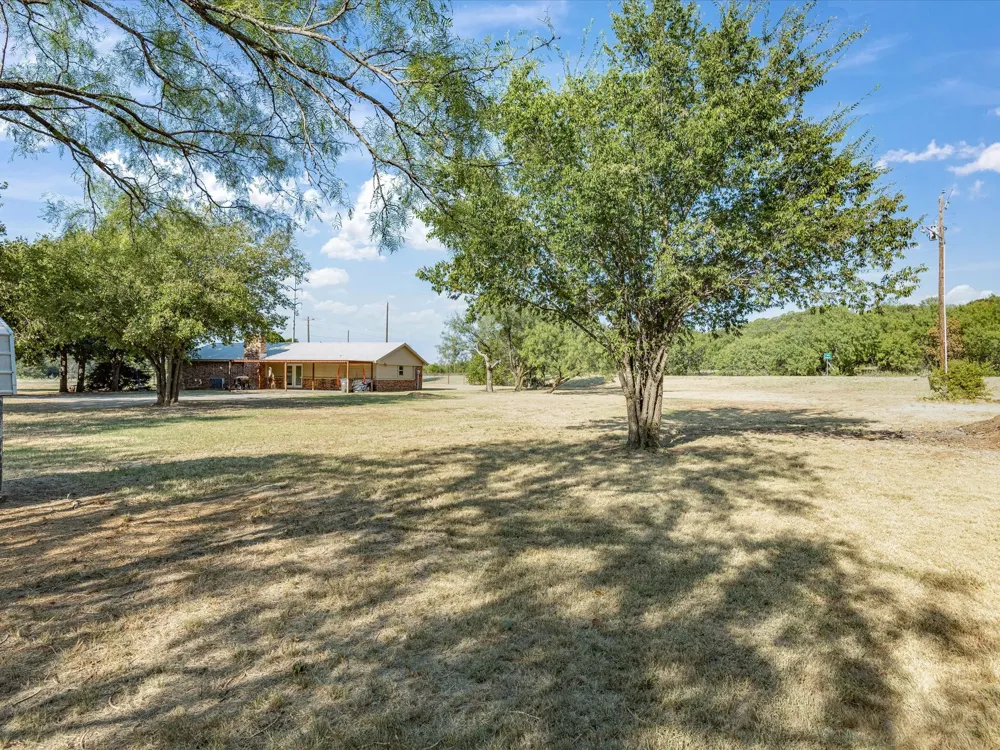 584 HWY 16 N Graham, TX 76450