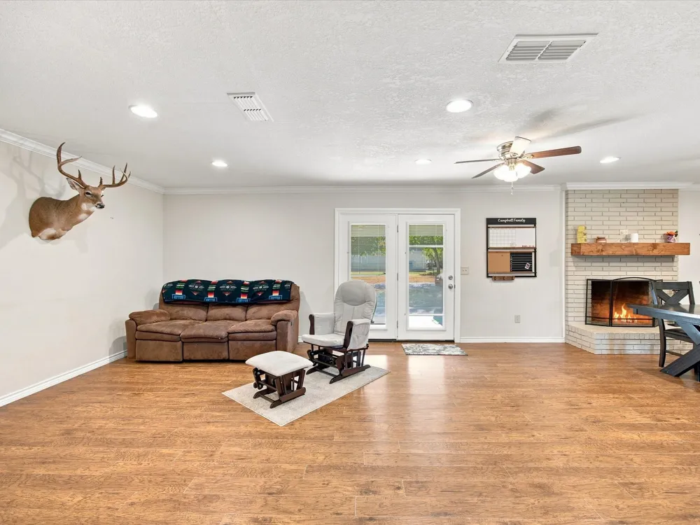 584 HWY 16 N Graham, TX 76450