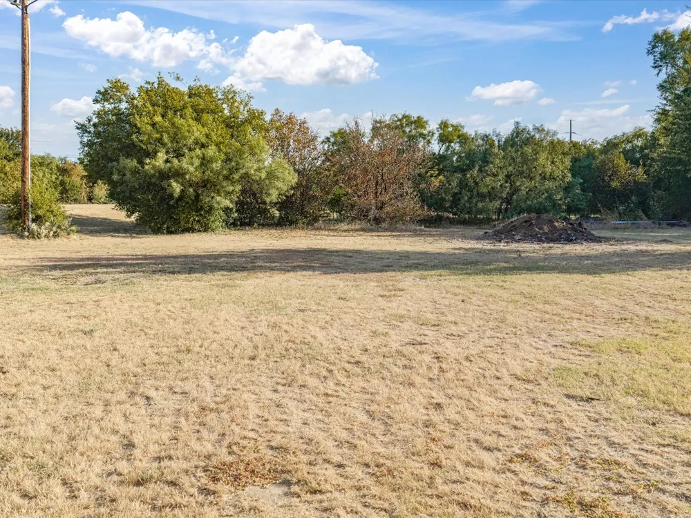 584 HWY 16 N Graham, TX 76450