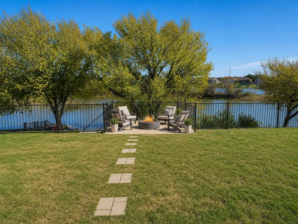 5513 Grenada Drive Fort Worth, TX 76119