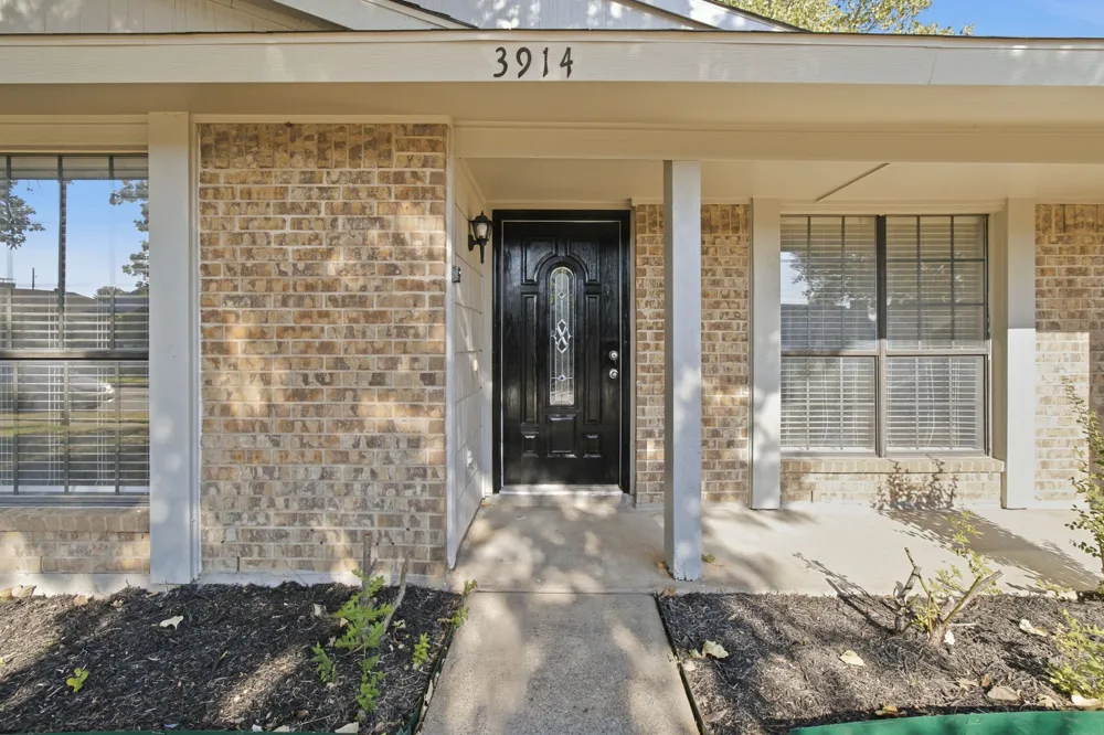 3914 Wheelwright Drive Garland, TX 75044