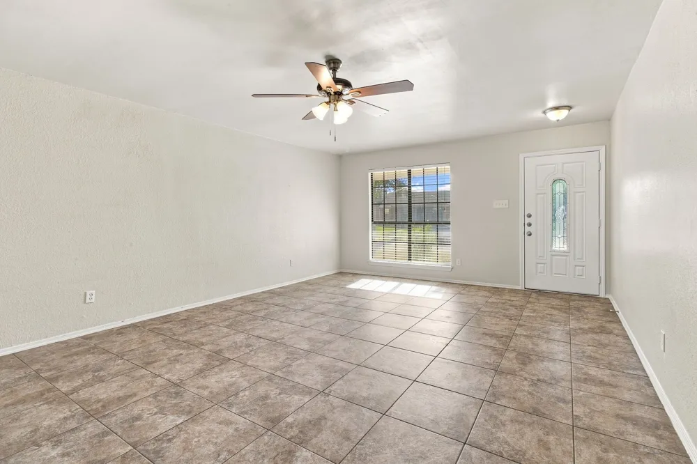 3914 Wheelwright Drive Garland, TX 75044