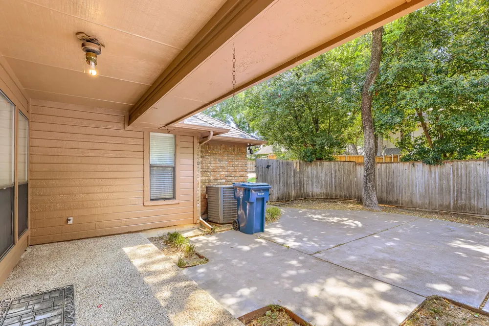 806 Royal Birkdale Drive Garland, TX 75044