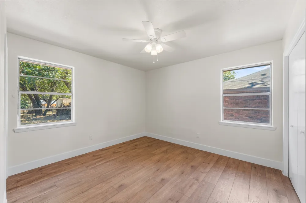 504 Hill Street Aubrey, TX 76227