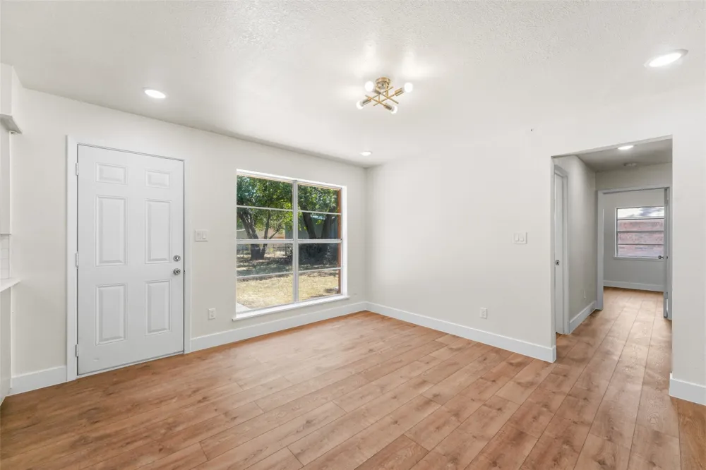 504 Hill Street Aubrey, TX 76227