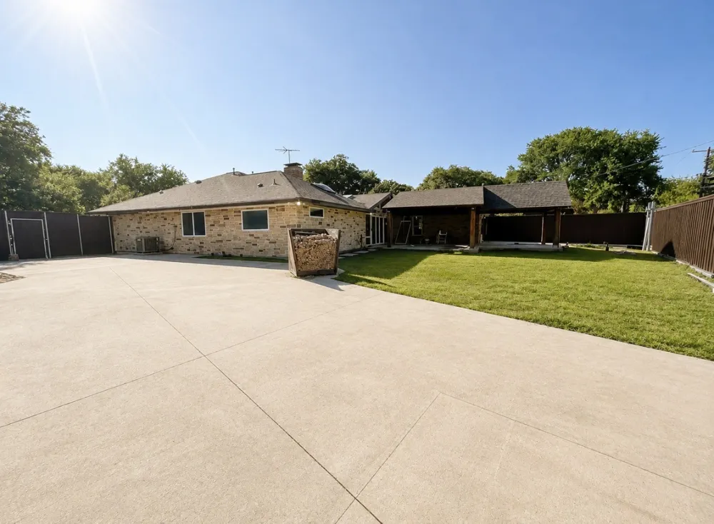 823 Northlake Drive Richardson, TX 75080