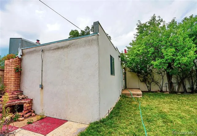 301 E 7th Street Walsenburg, CO 81089