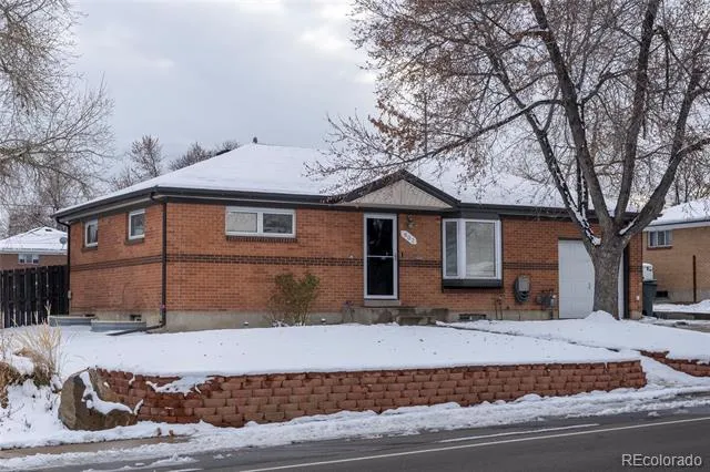 802 Muriel Drive Northglenn, CO 80233