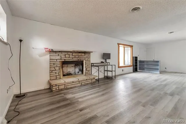 7100 Zuni Street Denver, CO 80221