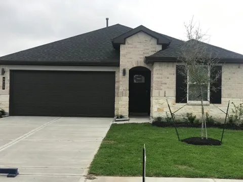 4939 Oakwood Drive