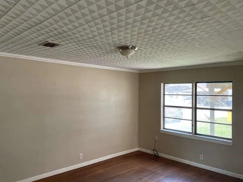 401 Farrer Street Angleton, TX 77515