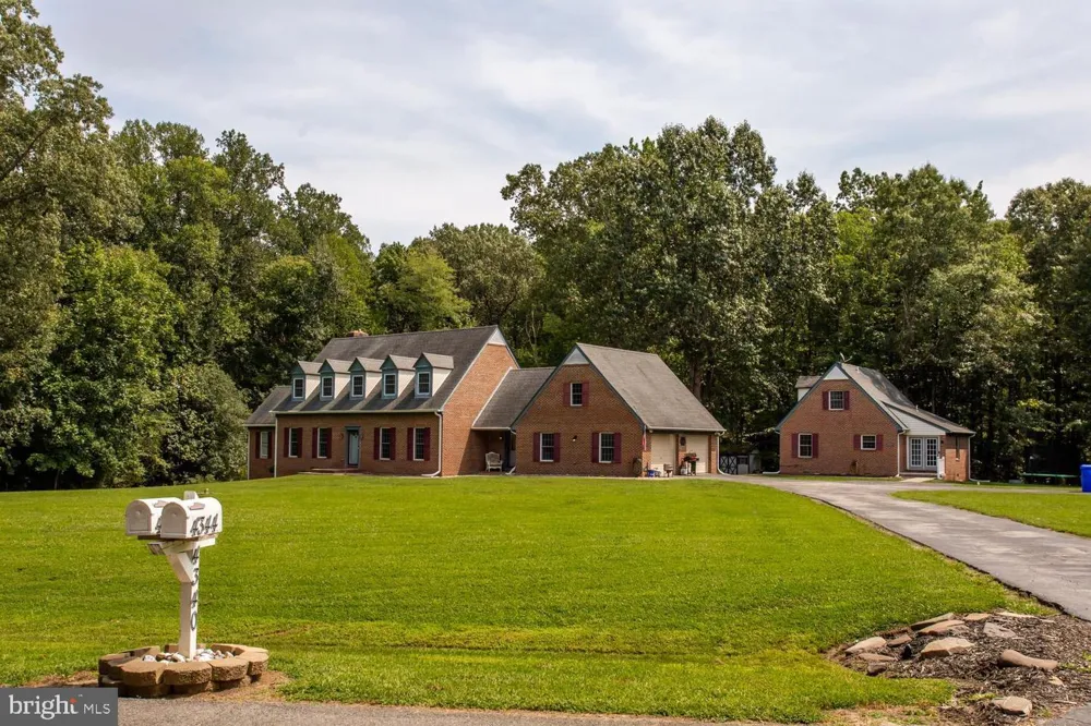 4340 GUINEVERE LANE Pomfret, MD 20675