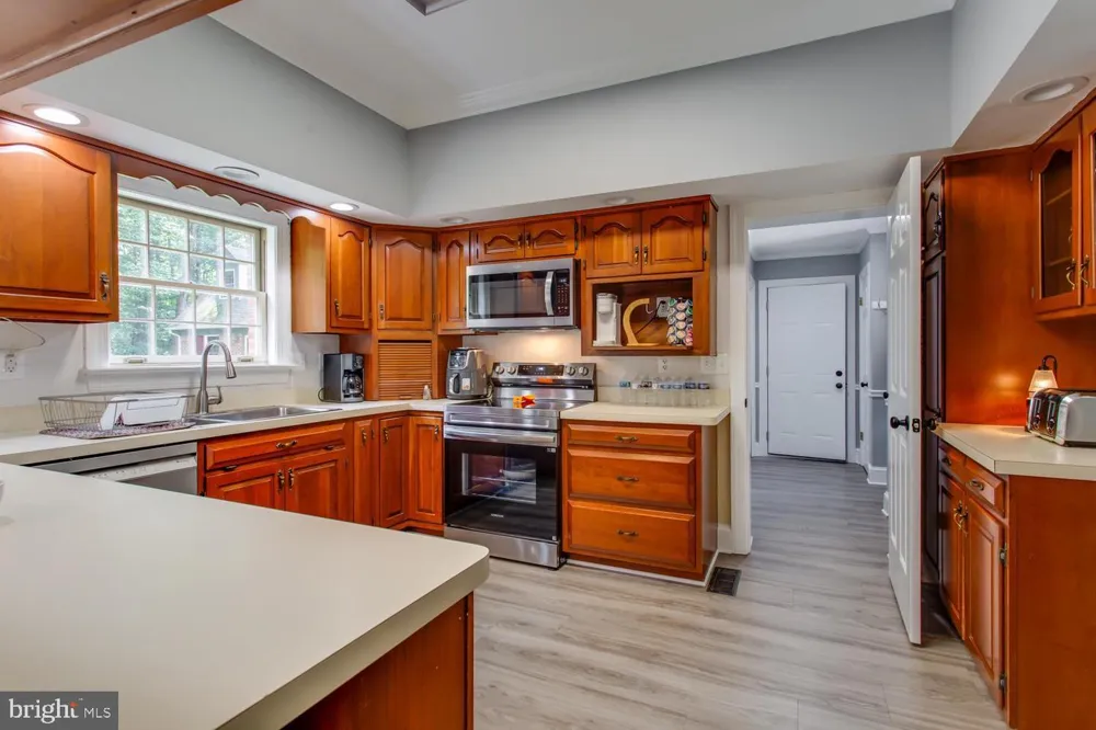 4340 GUINEVERE LANE Pomfret, MD 20675