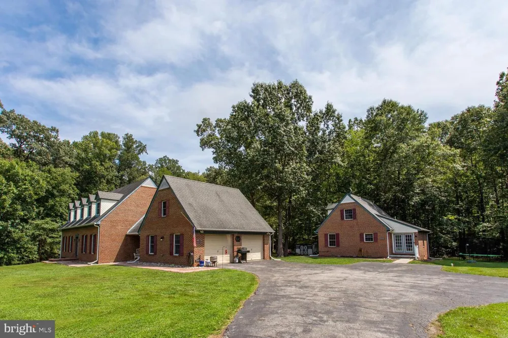 4340 GUINEVERE LANE Pomfret, MD 20675