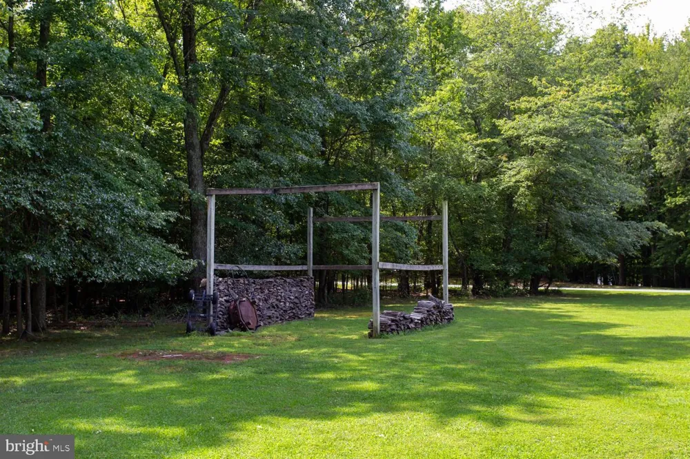 4340 GUINEVERE LANE Pomfret, MD 20675