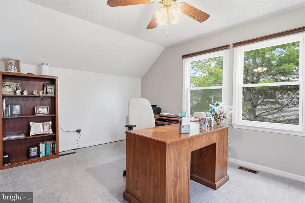 9 HIBISCUS PLACE Newtown, PA 18940
