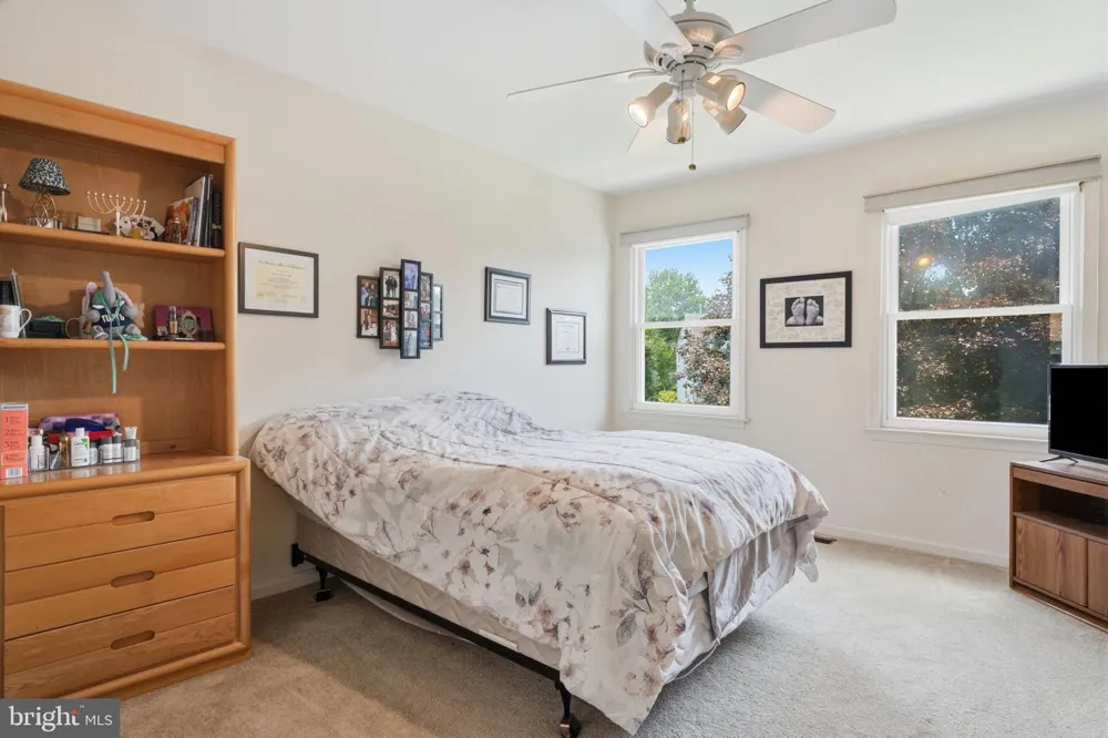 9 HIBISCUS PLACE Newtown, PA 18940