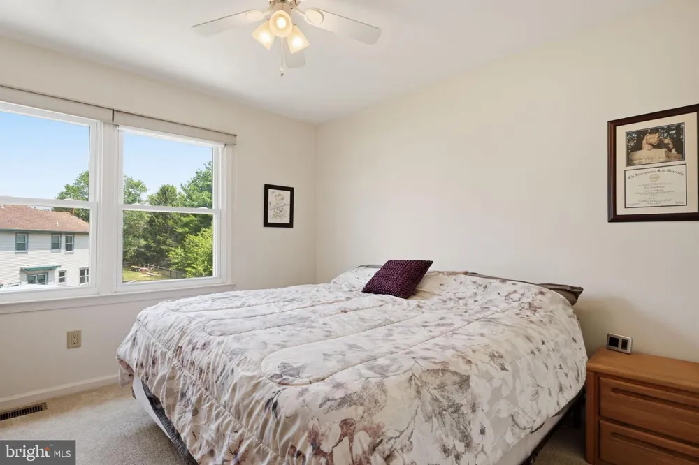 9 HIBISCUS PLACE Newtown, PA 18940