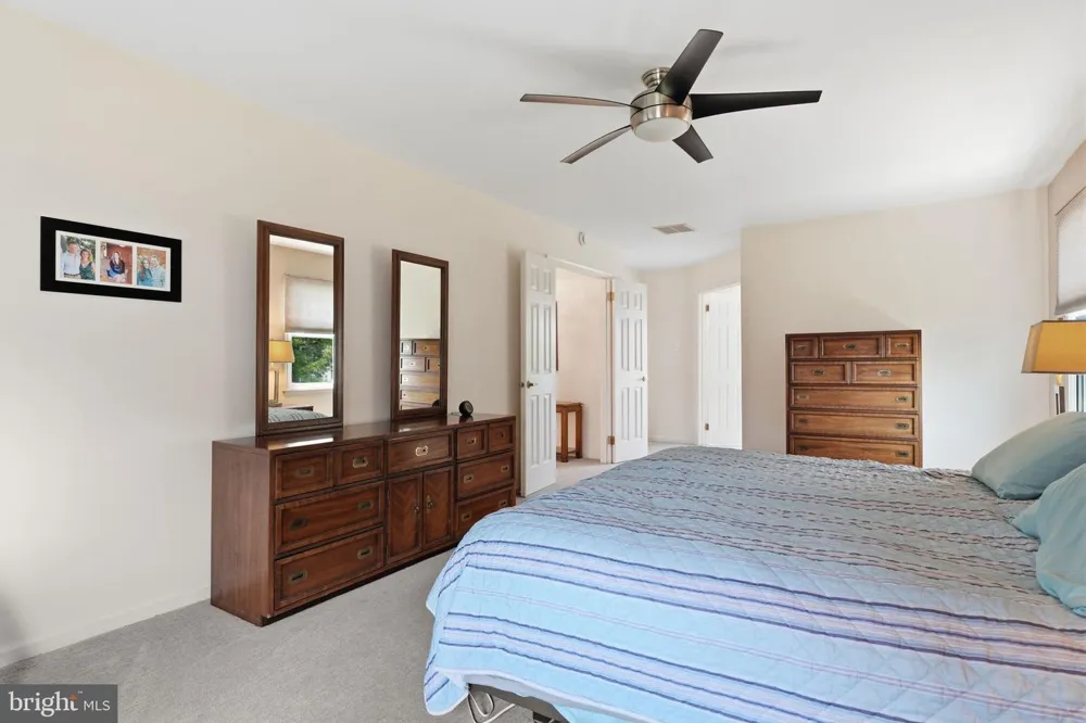 9 HIBISCUS PLACE Newtown, PA 18940