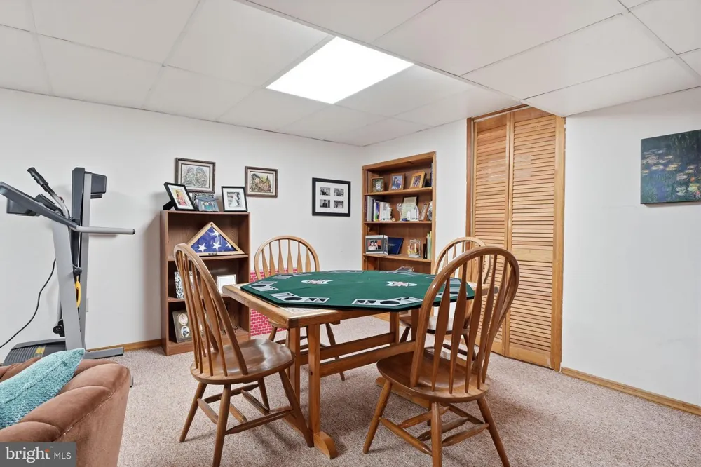 9 HIBISCUS PLACE Newtown, PA 18940