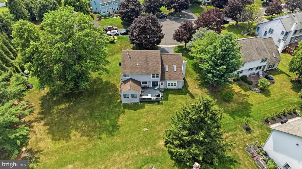 9 HIBISCUS PLACE Newtown, PA 18940