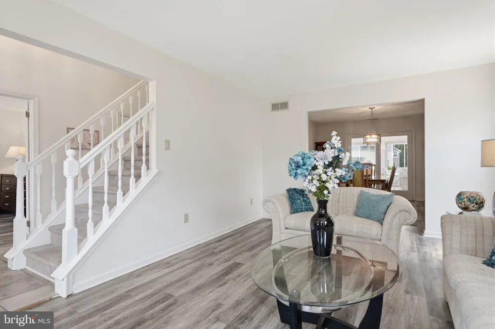 9 HIBISCUS PLACE Newtown, PA 18940