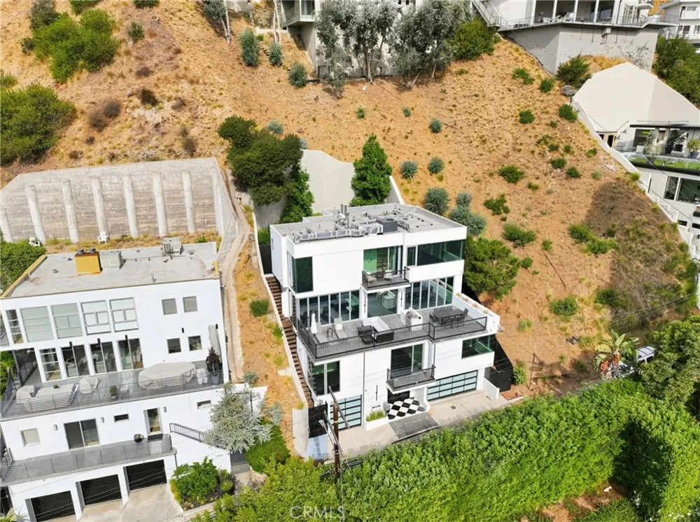 1941 Curson Los Angeles, CA 90046