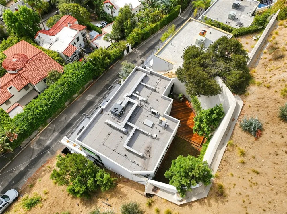1941 Curson Los Angeles, CA 90046