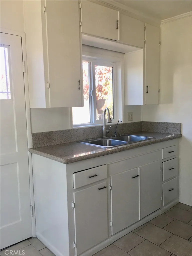 316 Elizabeth Monterey Park, CA 91755