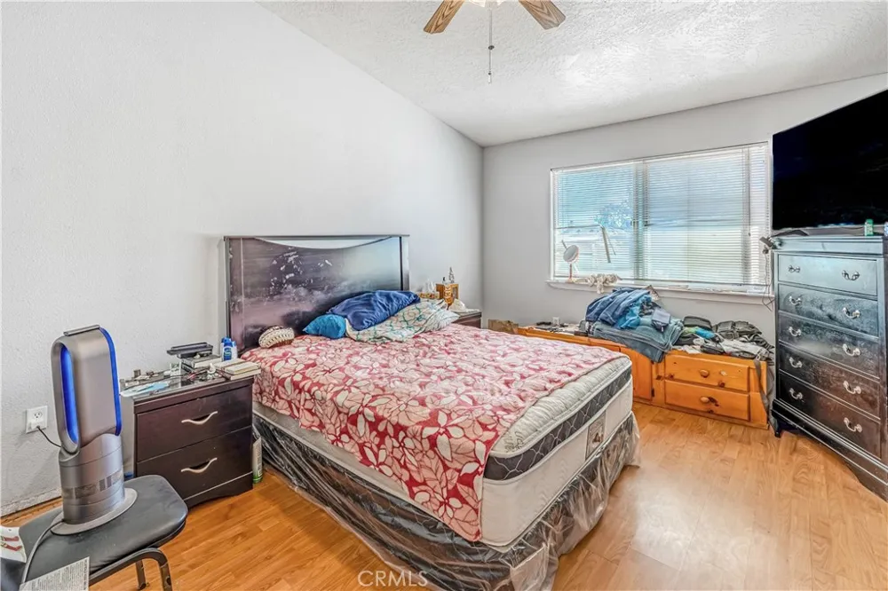 9009 Piedra Avenue Hesperia, CA 92345