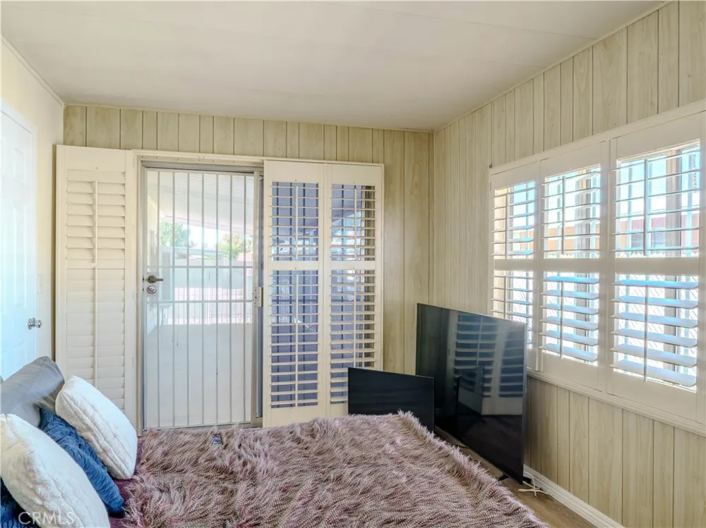 554 Castille Hemet, CA 92543
