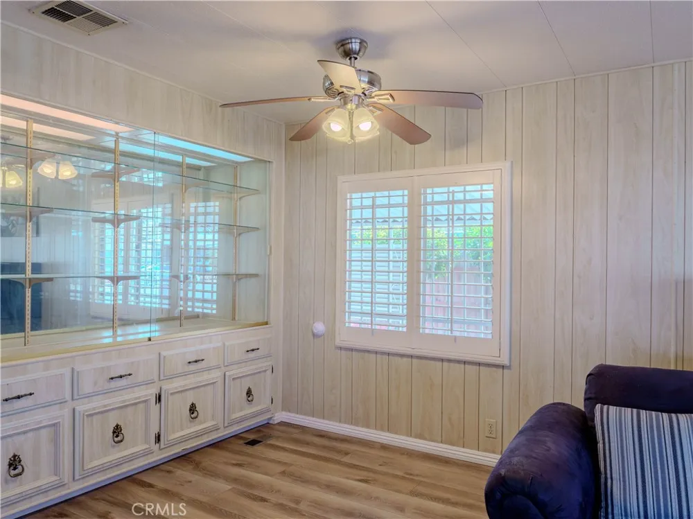 554 Castille Hemet, CA 92543