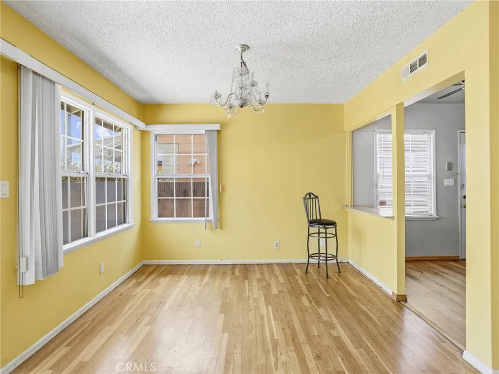 13208 S Manhattan Place Gardena, CA 90249