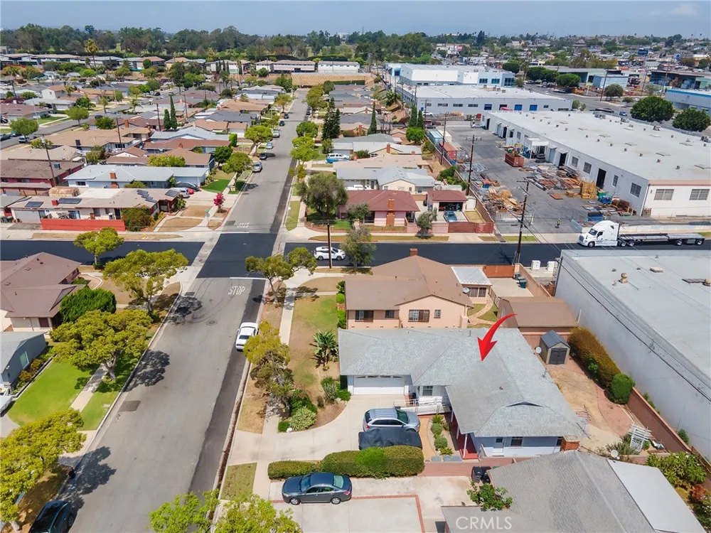 13208 S Manhattan Place Gardena, CA 90249