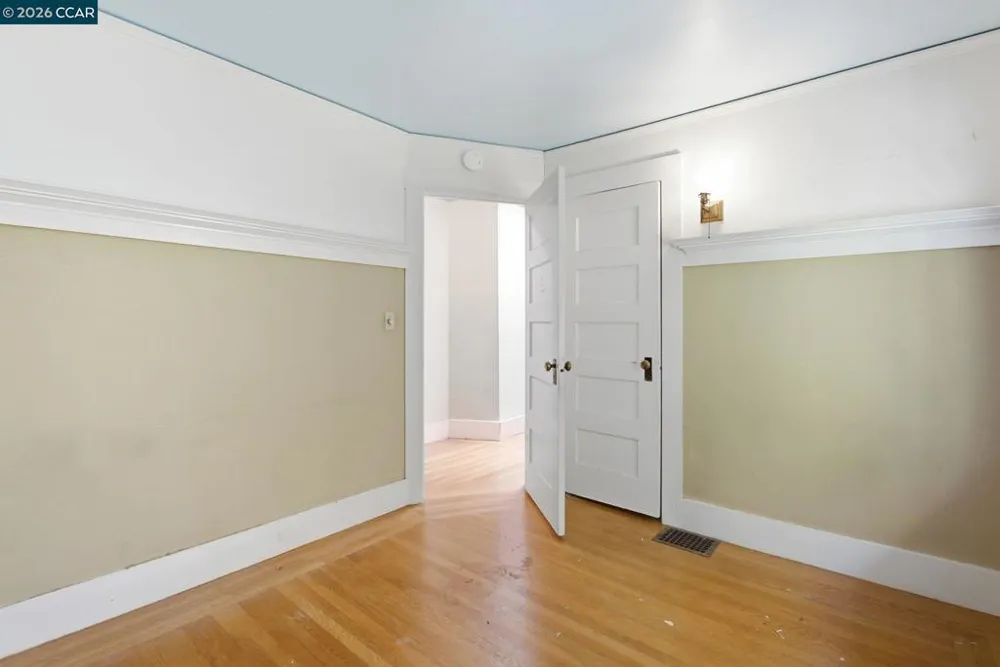 1683 La Loma Ave Berkeley, CA 94709