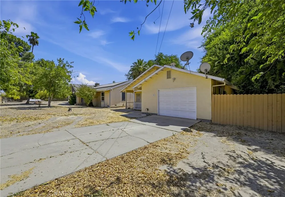 2235 Dunn Merced, CA 95340