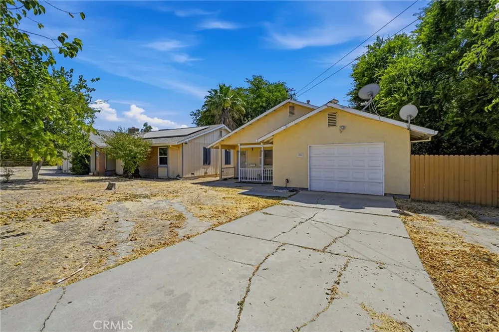 2235 Dunn Merced, CA 95340